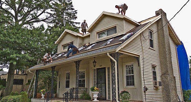 Quick and Trustworthy Emergency Roof Repair Services in East Moline, IL